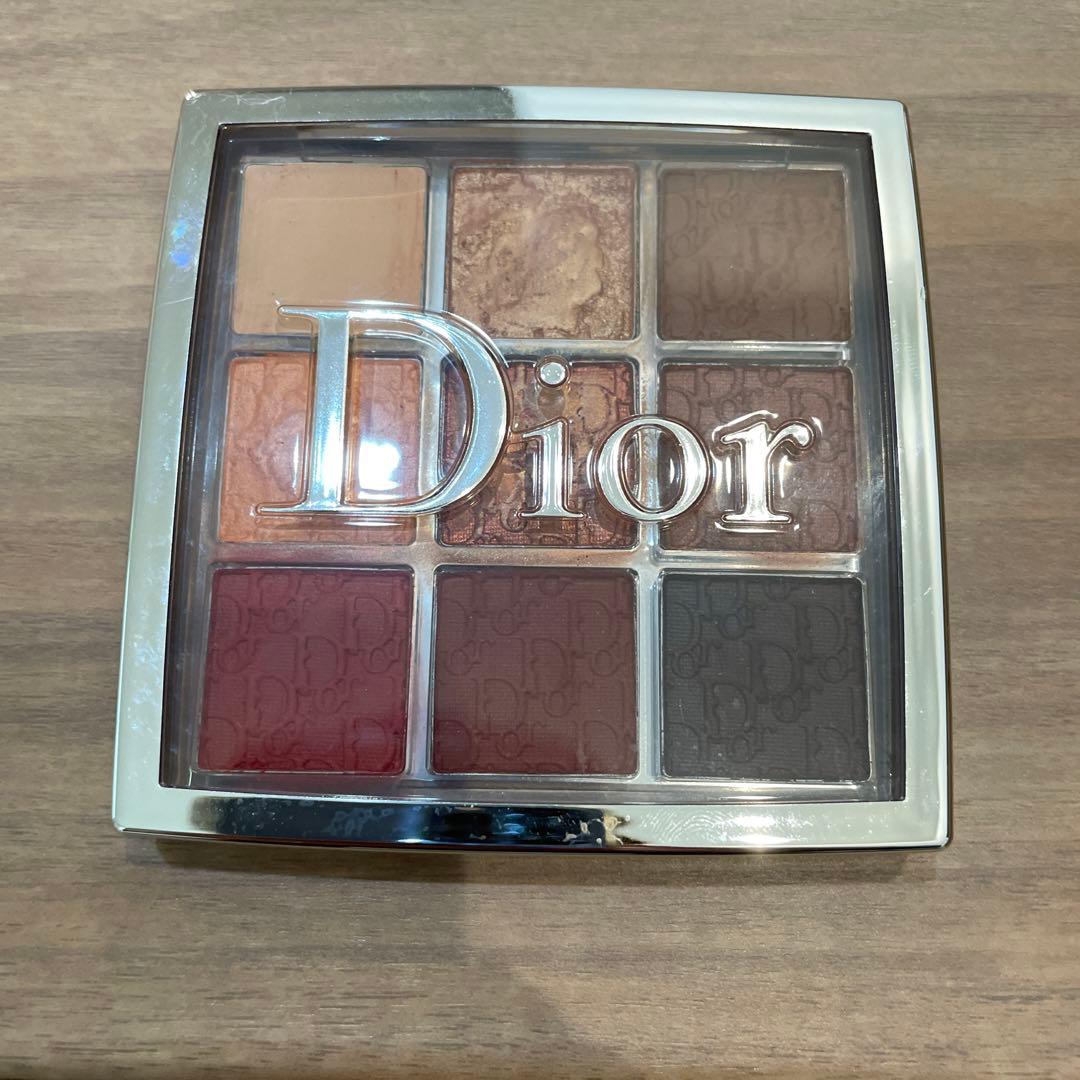 Dior アイシャドウパレット 9色入り - メルカリ