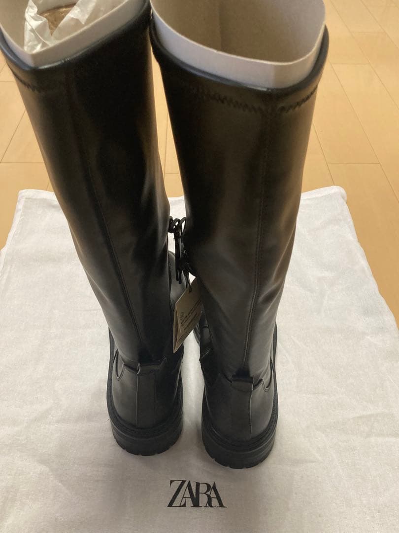 お値下げ中】ZARAロングブーツ 39 完売品 ブラック 新品未使用 - 靴