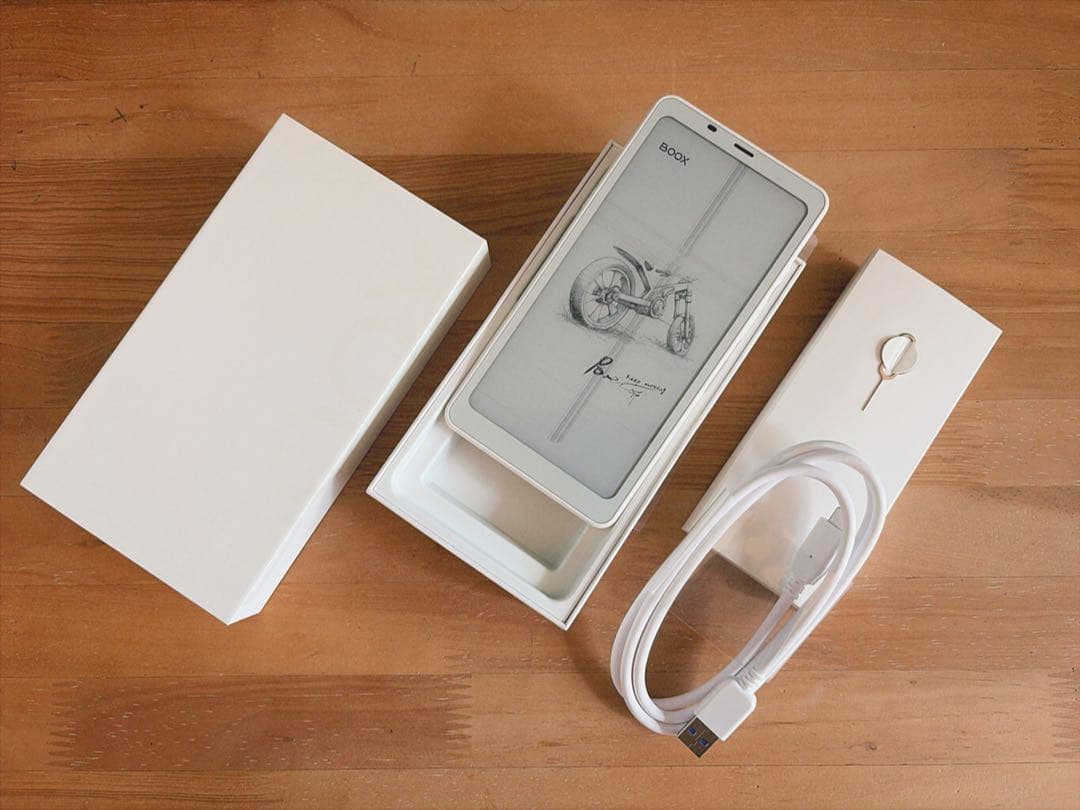 【ジャンク品】BOOX Palma ホワイト（液晶割れ・表示不良） ジャンク品】BOOX Palma ホワイト（液晶割れ・表示不良） - メルカリ