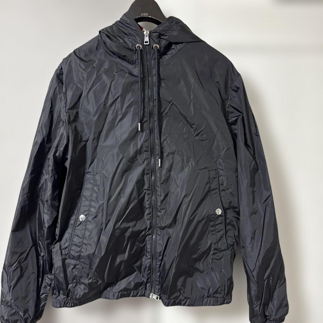 MONCLER ブラックナイロンジャケット フード付き MONCLER（モンクレール） ナイロンパーカー ナイロンジャケット
