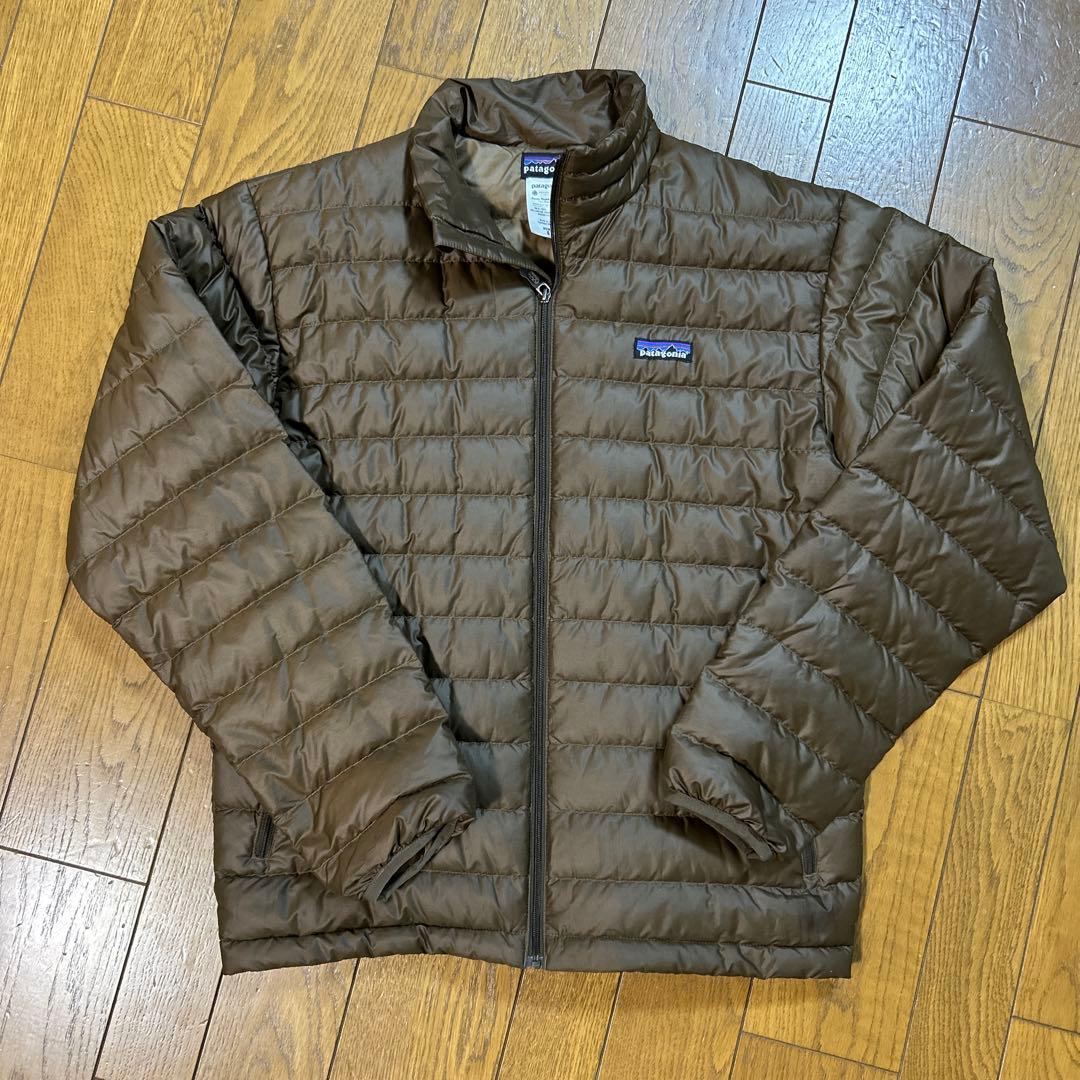 patagonia メンズ S ブラウン ダウンジャケット ダウンセーター - メルカリ