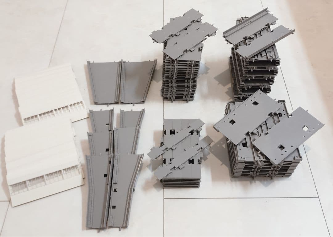 TOMIX マルチ高架橋 マルチ高架橋対向式ホーム複々線高架化セット｜製品情報｜製品検索