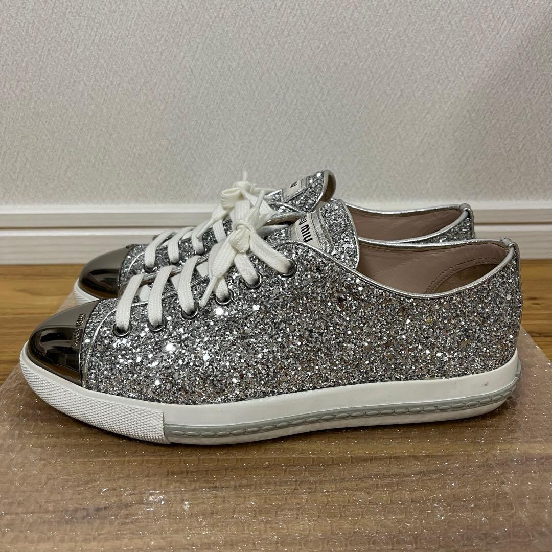 ミュウミュウ ラメグリッタースニーカー シルバー 37.5（約24.5センチ
