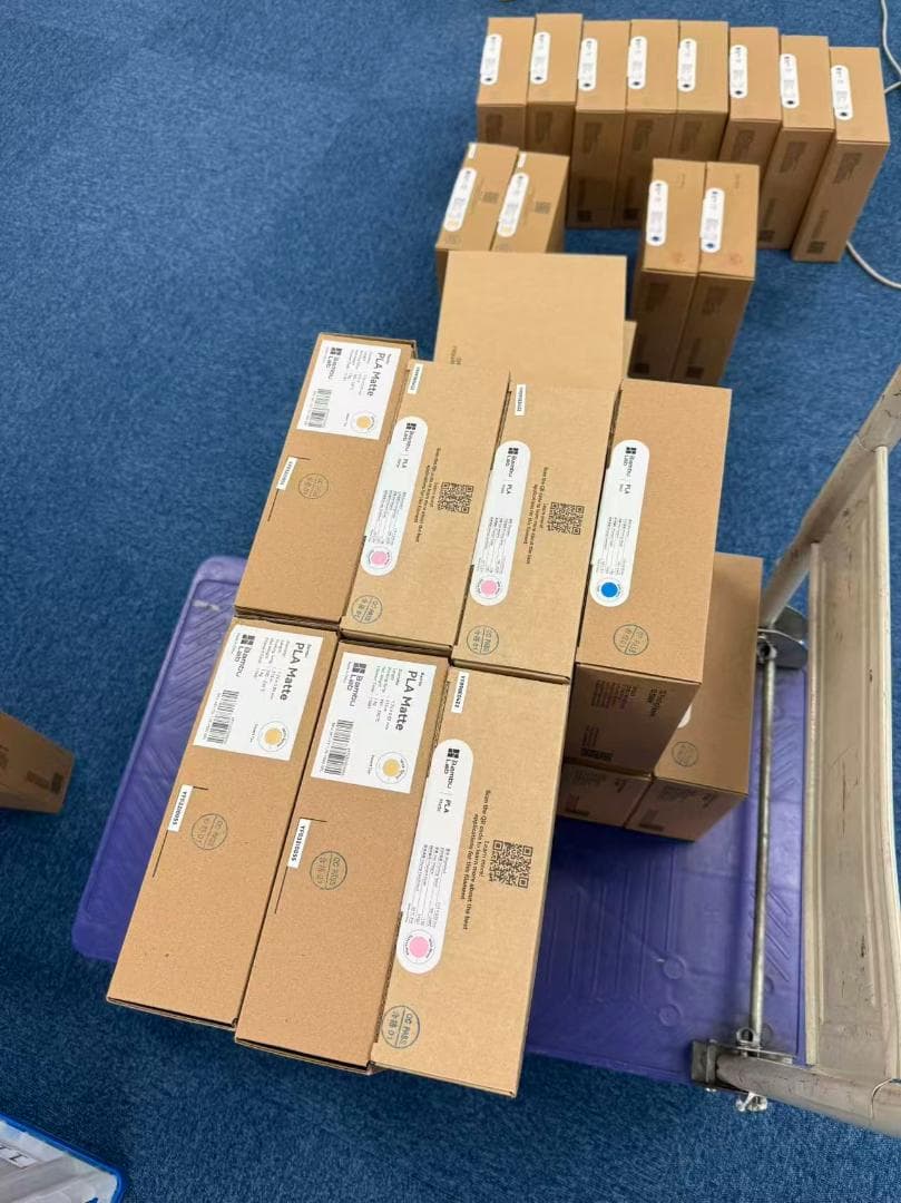 新品　Bambu Lab フィラメント 8個セット　カラー選択可能④ Amazon.co.jp: Bambu Lab PAHT-CF 3Dプリンター用フィラメント, 低吸水