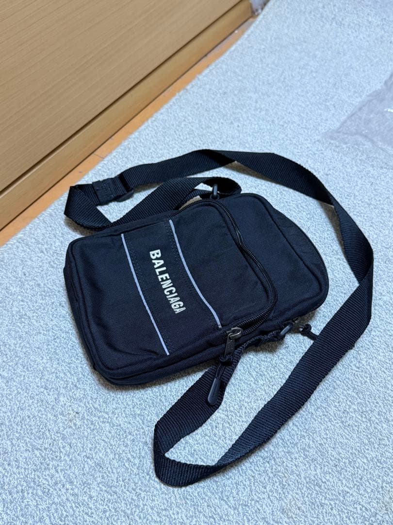 BALENCIAGA ショルダーバッグ 黒 バレンシアガ BALENCIAGA BALENCIAGA ショルダーバッグ DOWNTOWN W CH