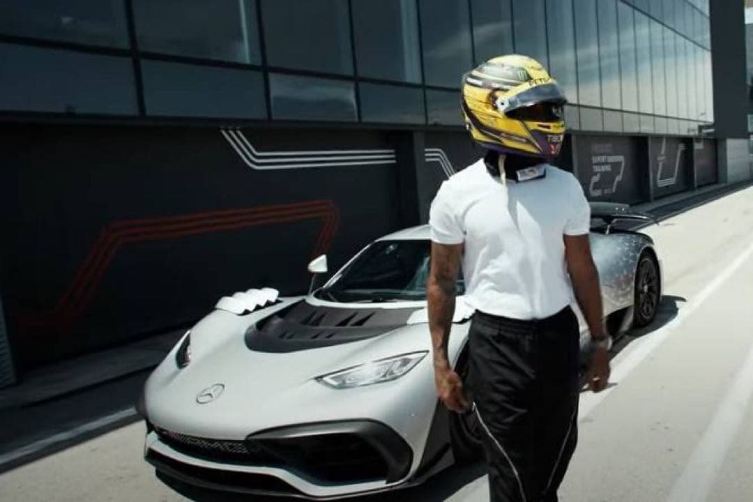 1/18 NZG メルセデス AMG ONE 後期改修 エンジン再現あり - メルカリ