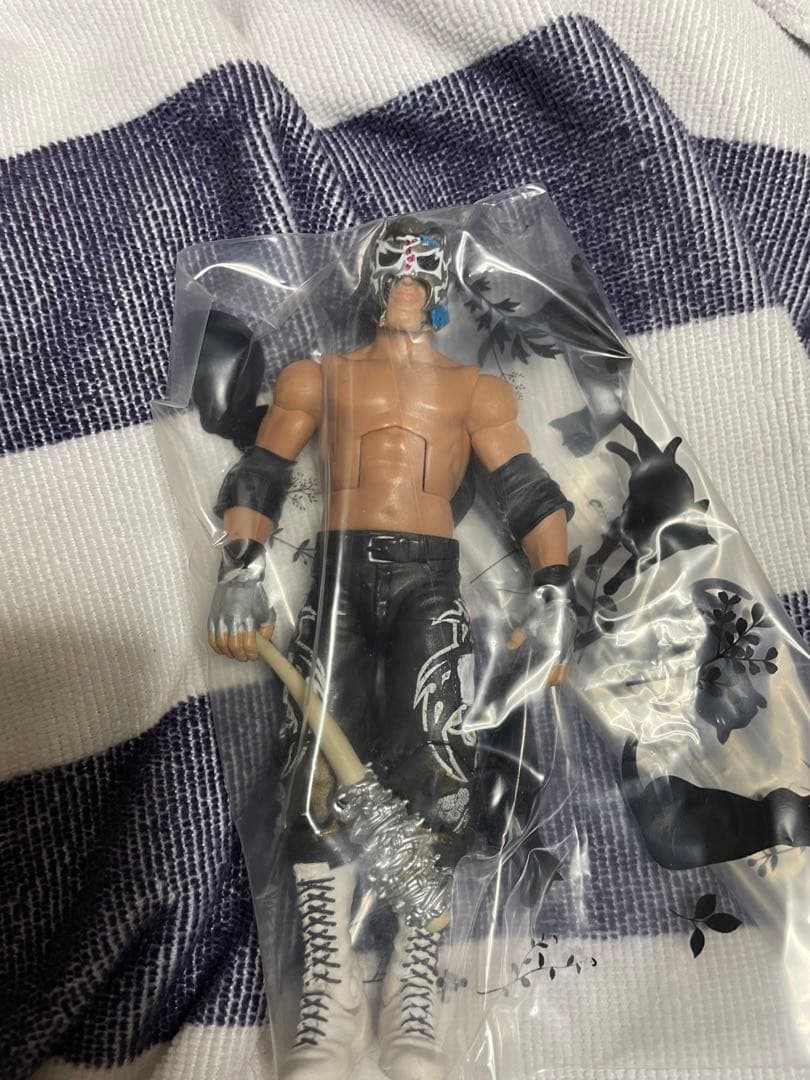 WWE マテル　エリート　ケンドー・カシン　カスタムフィギュア Amazon.co.jp: Mattel WWEエリートアクションフィギュア&アクセサリー