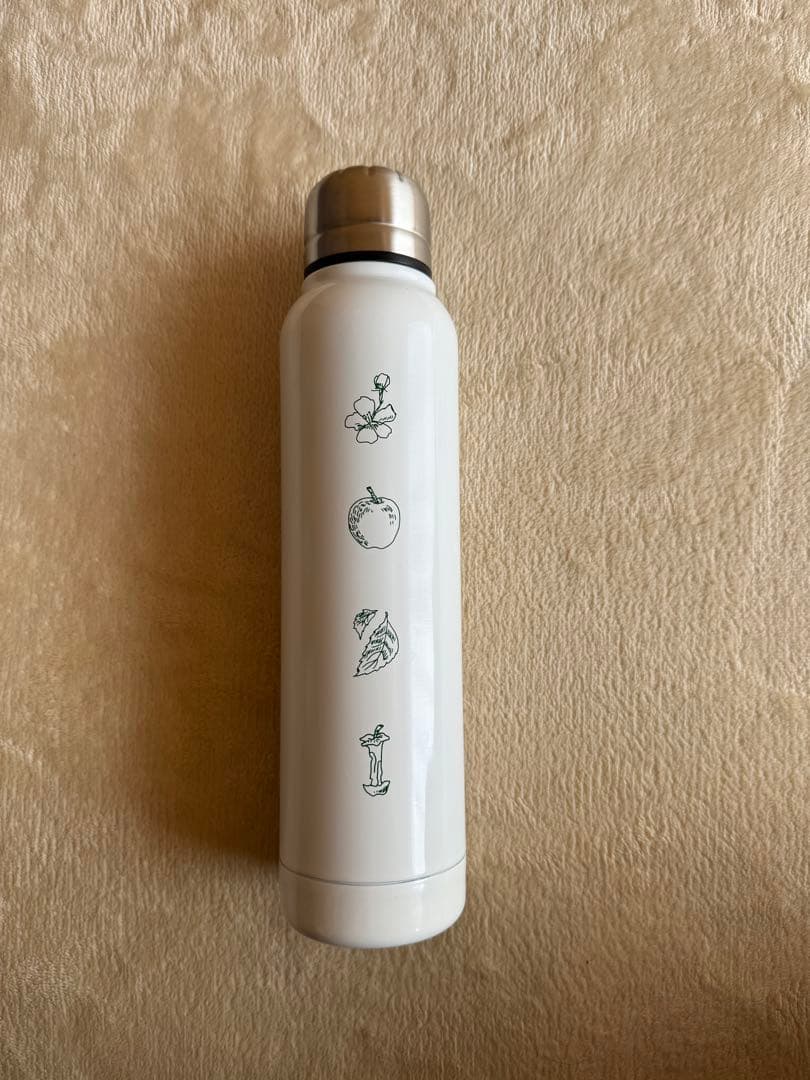 ミセスグリーンアップル ポップアップストア 水筒 グッズ - メルカリ