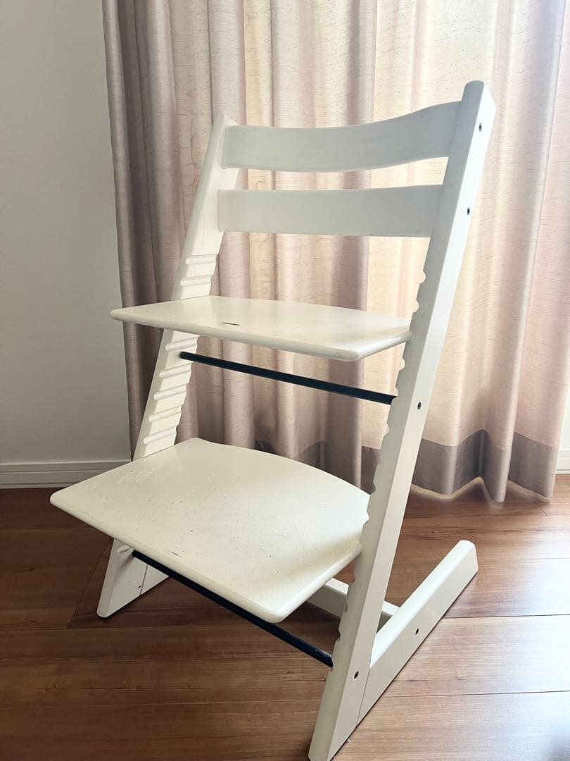 ストッケ　トリップトラップ　ホワイト ストッケ(STOKKE)｜トリップトラップ｜ ホワイトウォッシュ｜ブリベビ通販