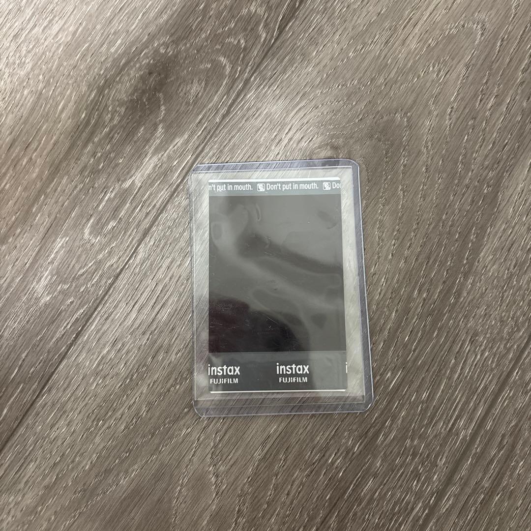 激レア品】実熊瑠琉 みくまるる 直筆サイン入りチェキ (Instax) - メルカリ