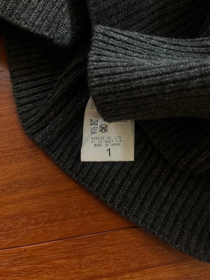 ほぼ未使用 AURALEE リブニットウールカーディガン サイズ1 - メルカリ