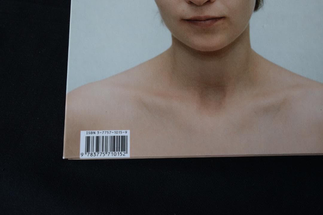 Rineke Dijkstra: Portraits】2001年 ☆未読・美本 - メルカリ