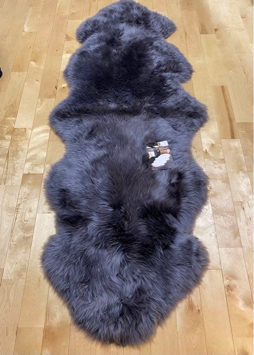 新品未使用 コストコ ムートンラグ - メルカリ