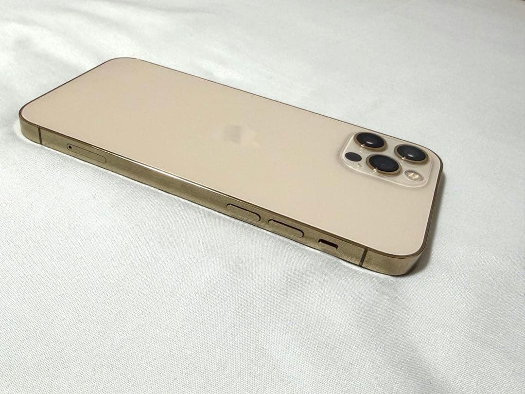 iPhone12pro 本体 ゴールド 256 VUITTON ケース セット - メルカリ