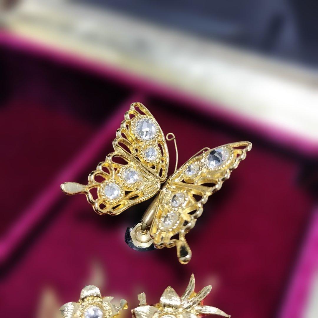 美品】小樽オルゴール堂 アンチモニーBOXオルゴール蝶々 星に願いを