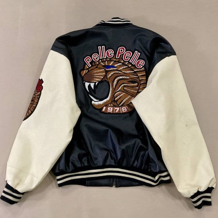 希少 レア PELLE PELLE ペレペレ オールレザー スタジャン 虎刺繍