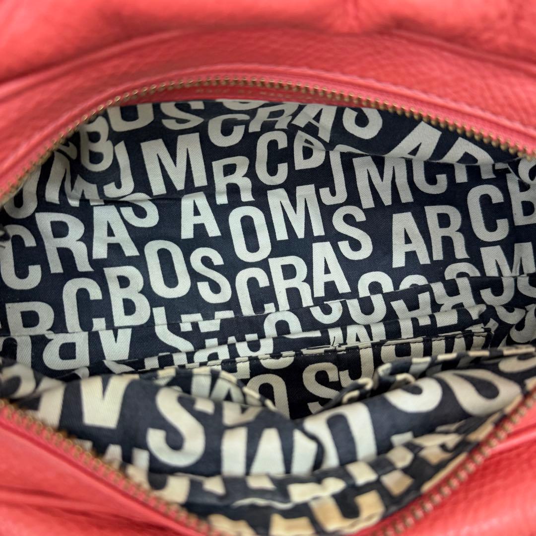 Marc by Marc Jacobs Classic Q Coral Red - メルカリ