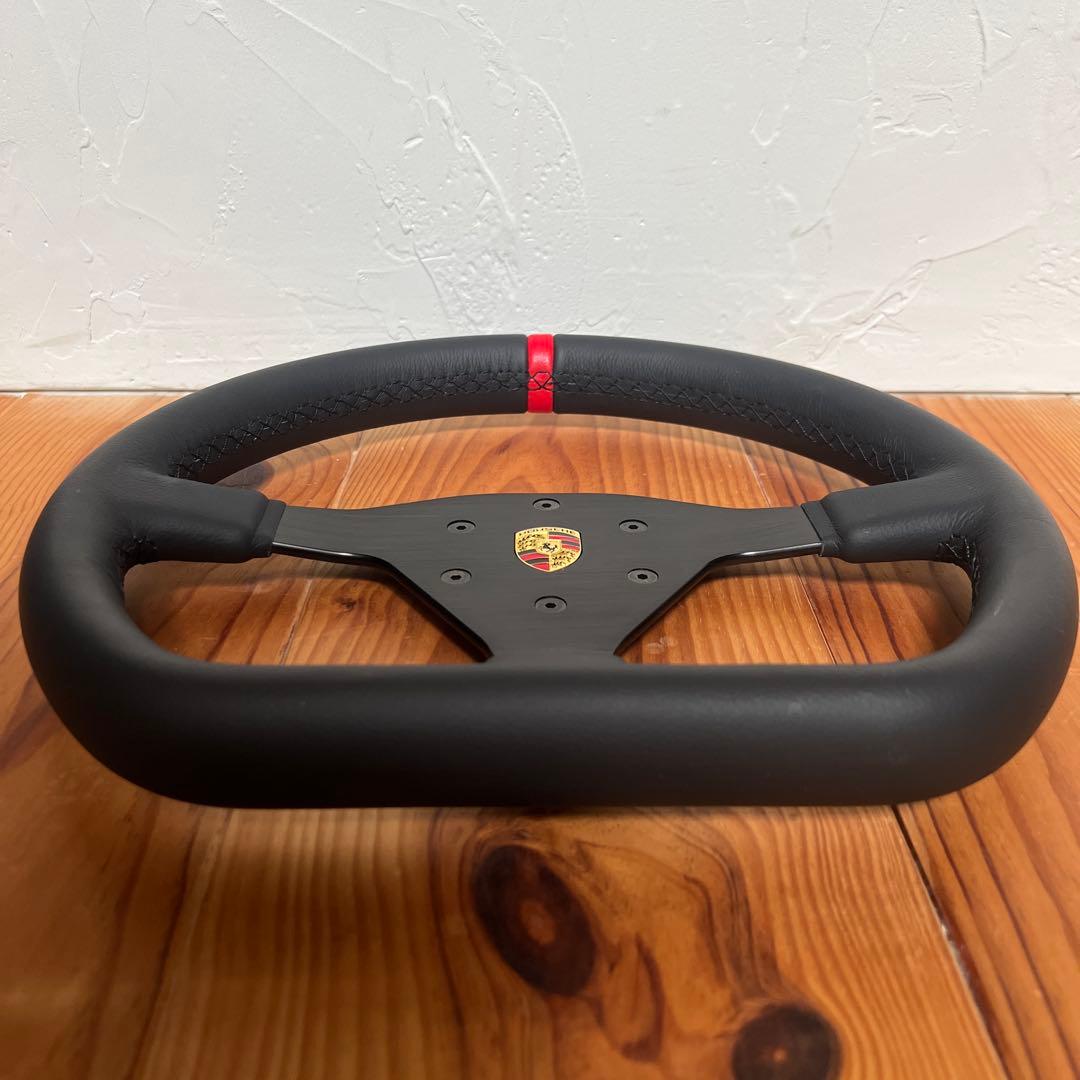 ポルシェ911/991 GT3 CUPステアリング 黒ステッチ/赤 ボルト - メルカリ