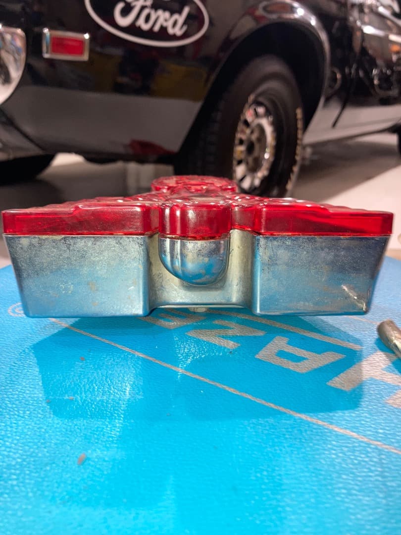 当時物ウォーバードテール（損傷あり） - メルカリ