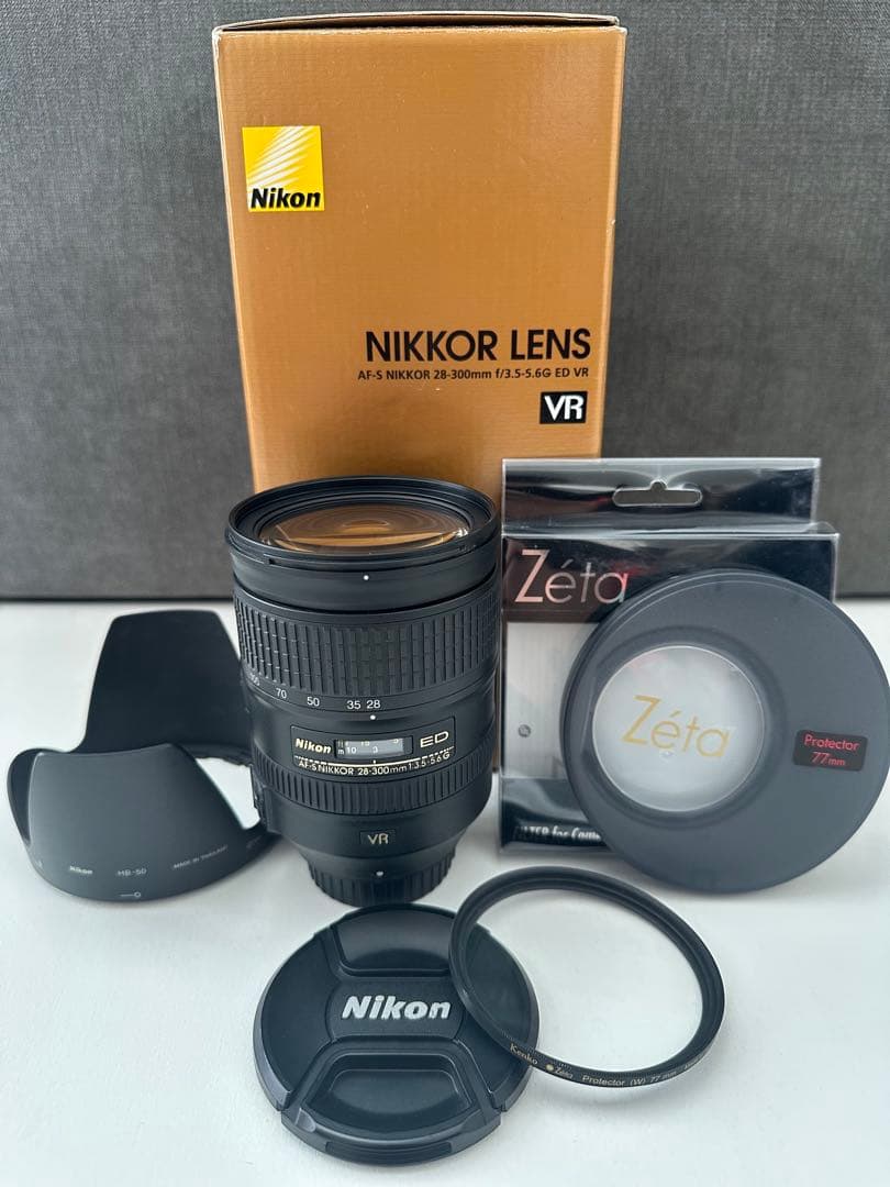 レンズ(ズーム) AF-S NIKKOR 28-300mm f/3.5-5.6G ED VR Amazon | Nikon 高倍率ズームレンズ AF-S NIKKOR 28-300mm f/3.5-5.6G