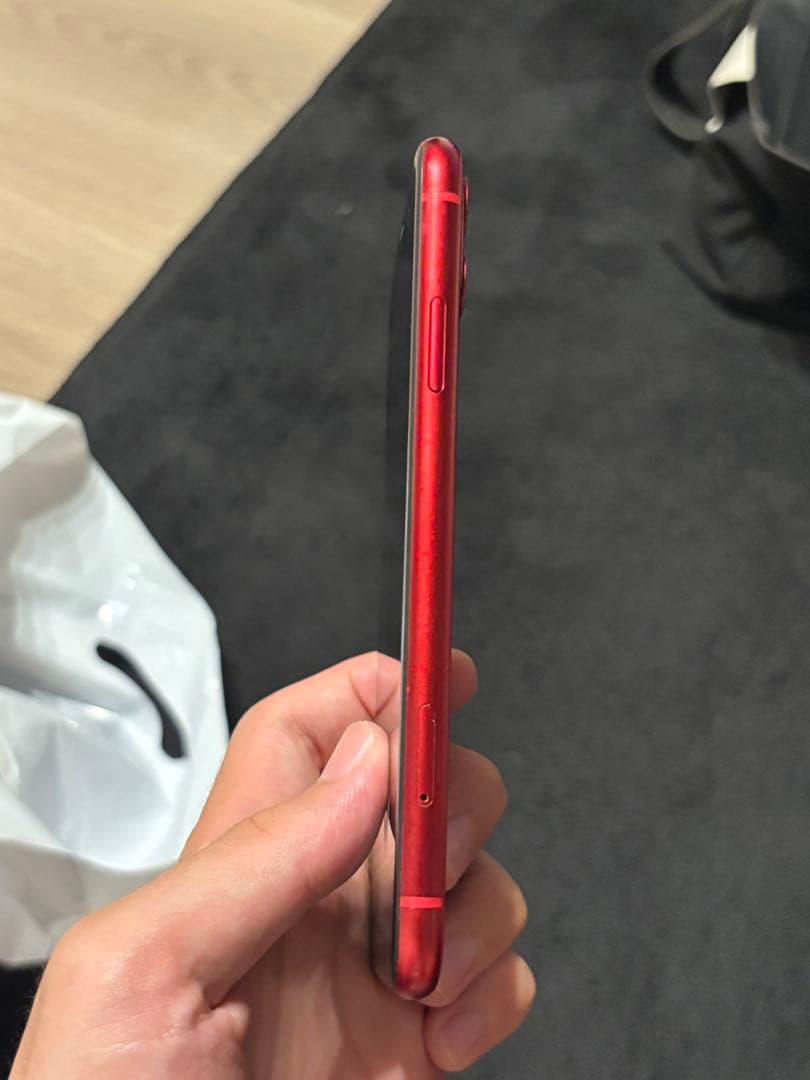 美品】Apple iPhone11 128GB SIMフリー