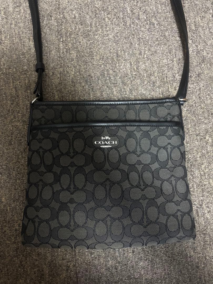 COACHショルダーバック COACH(コーチ) / ショルダーバッグ/--/BLK/総柄/25697 | 中古品の販売
