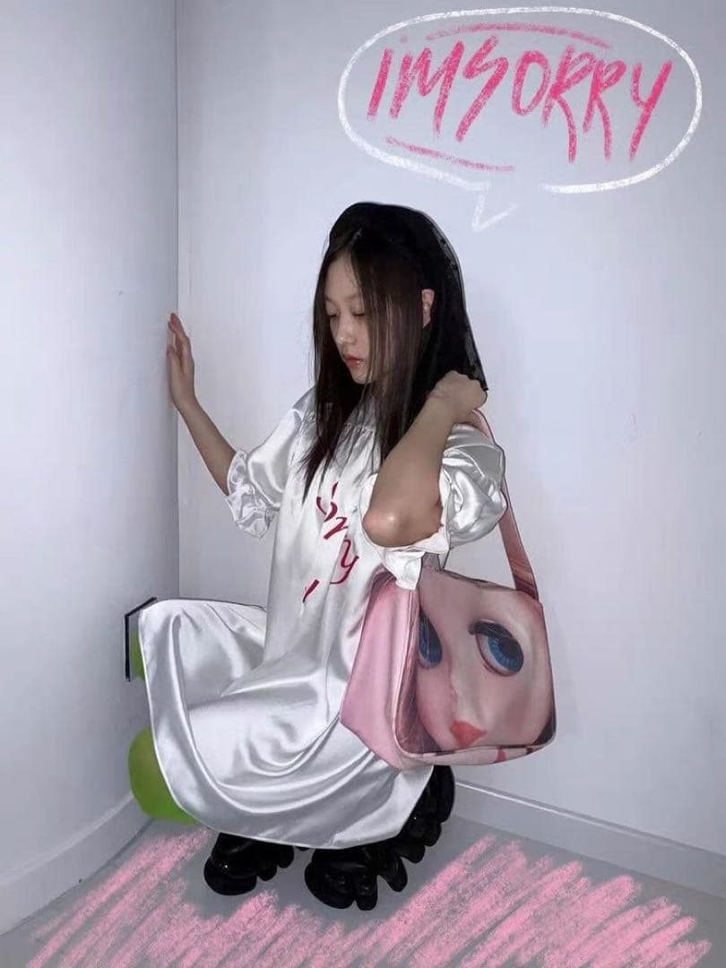 I'm sorry by petra collins ピンクショルダーバッグb9 - メルカリ