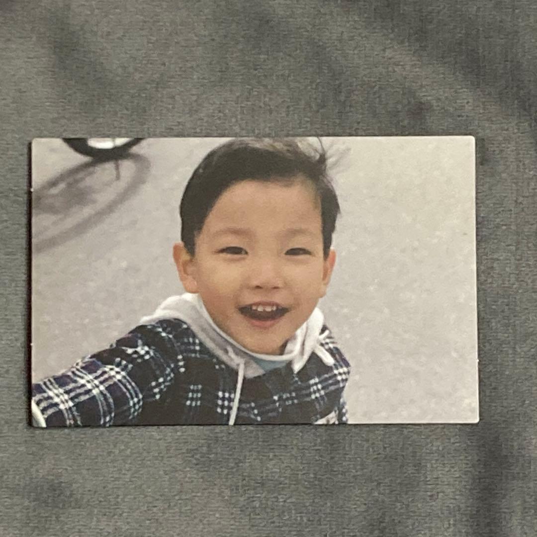 ATEEZ ホンジュン 幼少期 トレカ - メルカリ