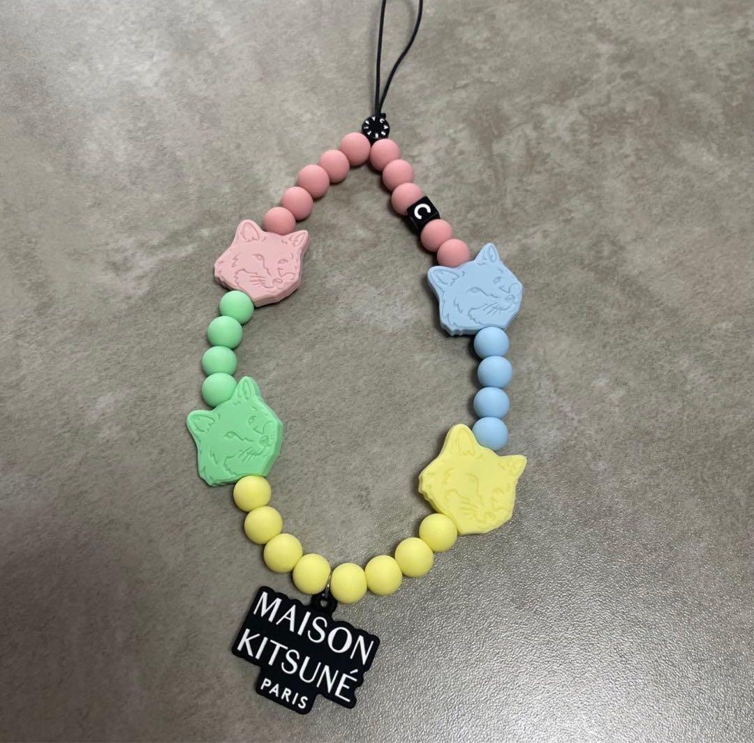 美品】メゾンキツネ×CASETiFY｜ストラップ スマホ チャーム - メルカリ