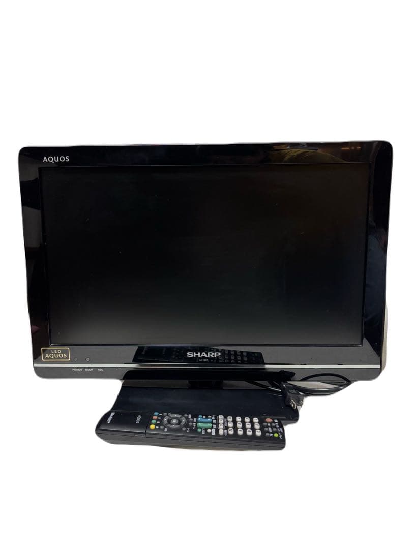 SHARP AQUOS ポータブルテレビLC-19k7 B-CASカード付き SHARP（シャープ） 中古 液晶テレビ 19V コンパクト 一人暮らし 寝室に