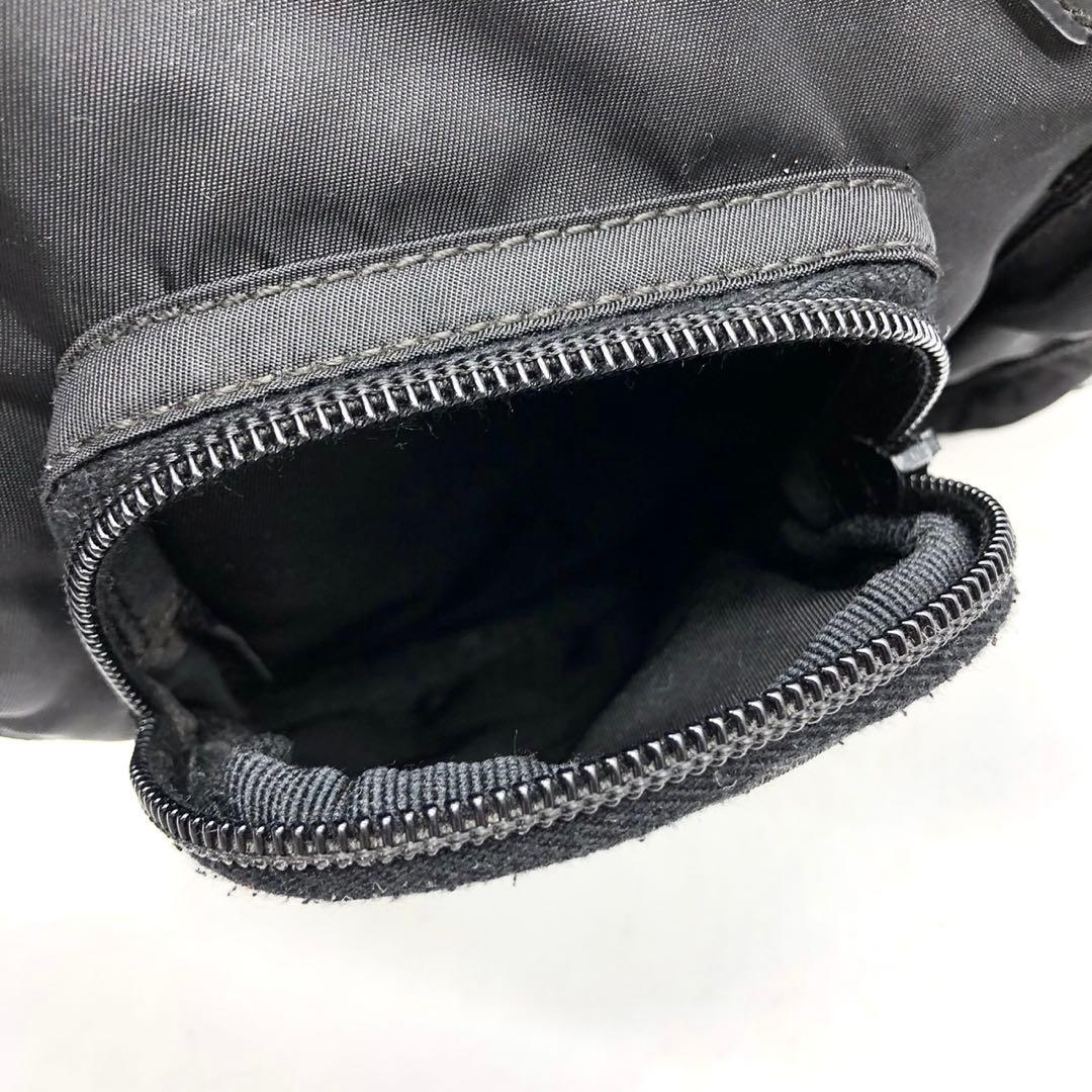 プラダ ウエストバッグ 三角ロゴプレート ベルト ナイロン レザー