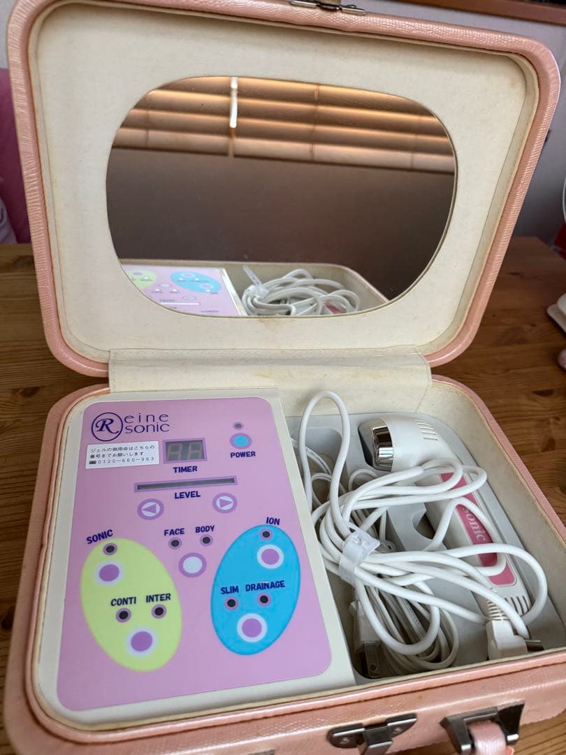 Reine sonic 超音波 イオン導入 レインソニック 美顔器 概要 リフトケア美顔器 ソニック RF リフト EH-SR75 | フェイスケア
