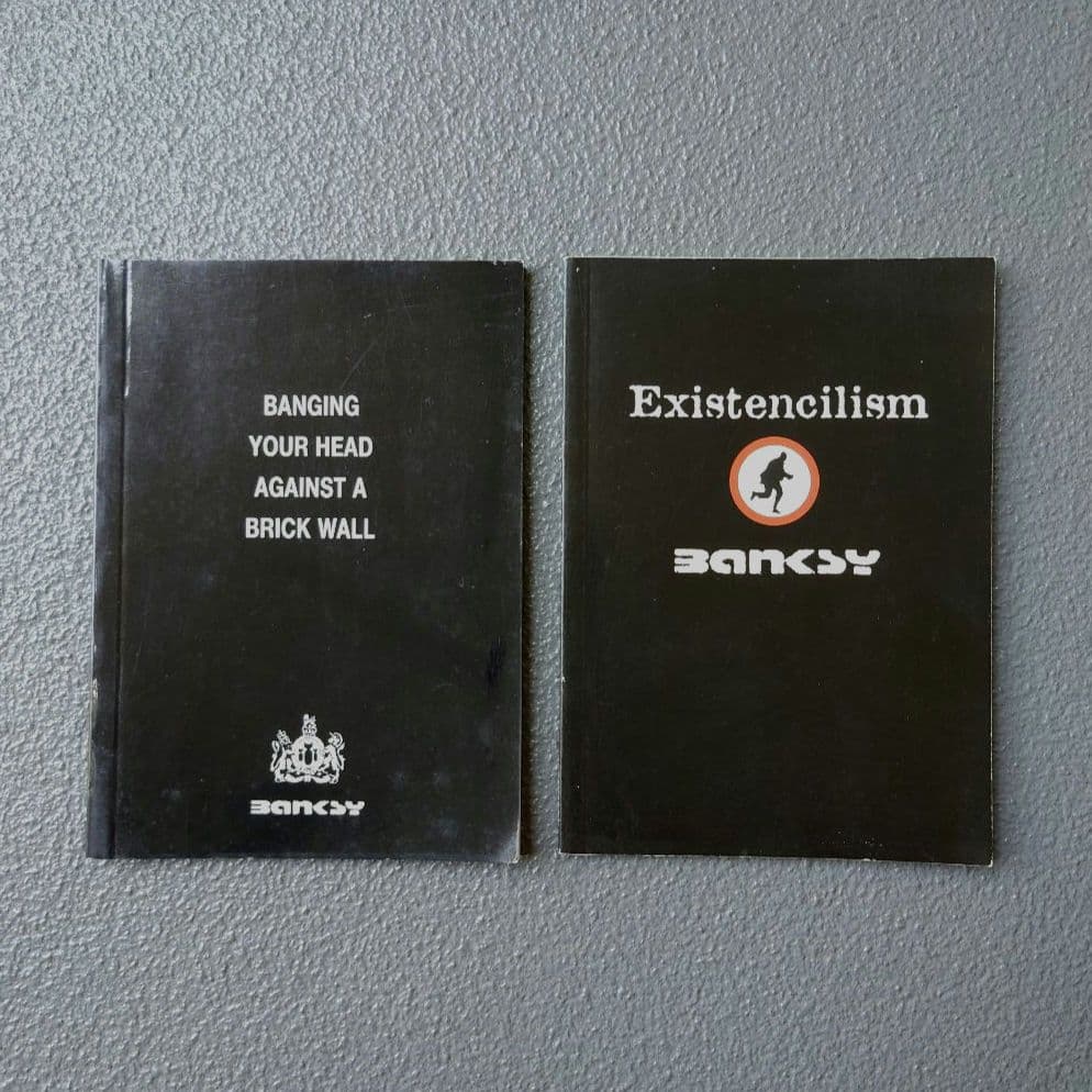 Banksy バンクシー 作品集2冊セット 絶版 2026年最新】wall and pieceの人気アイテム - メルカリ