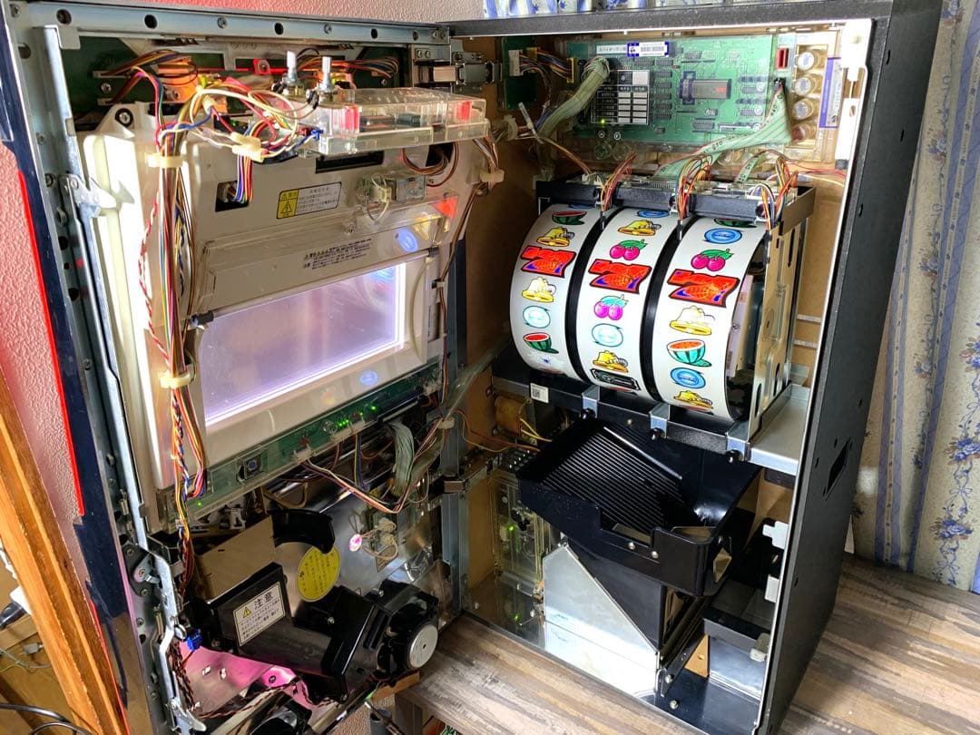 5号機 初代 スパイダーマン2 Sammy サミー コイン不要機 パチスロ実機