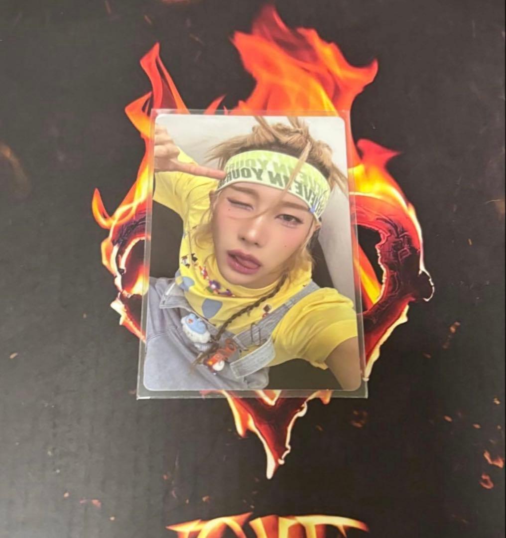 XLOV ルイ LP トレカ - メルカリ