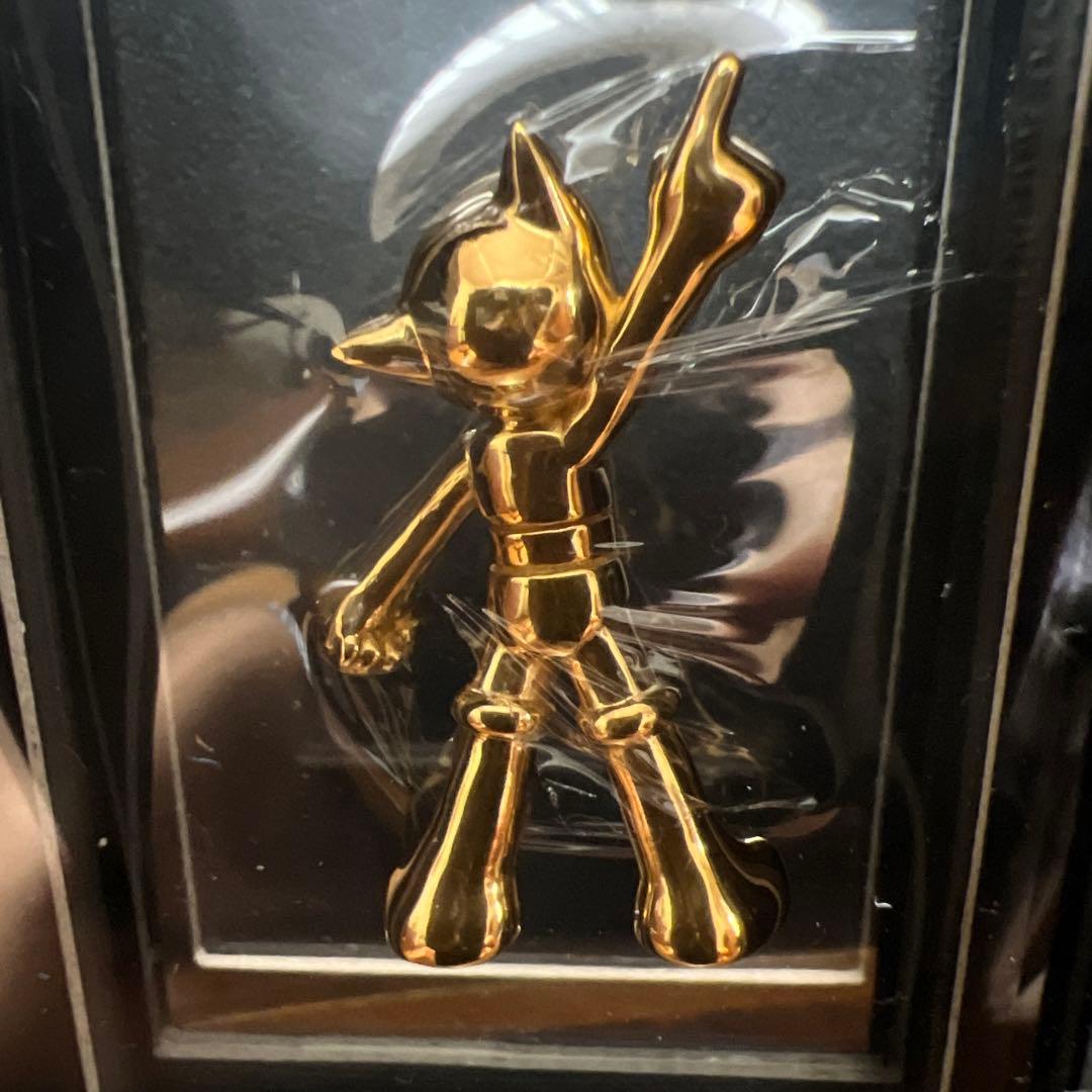 D*A様 鉄腕アトム70周年記念純金フィギュア 限定商品
