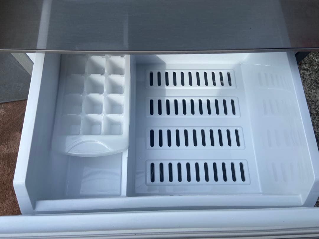 A537 美品 AQUA 2022年製 126L 冷蔵庫 シルバー - メルカリ