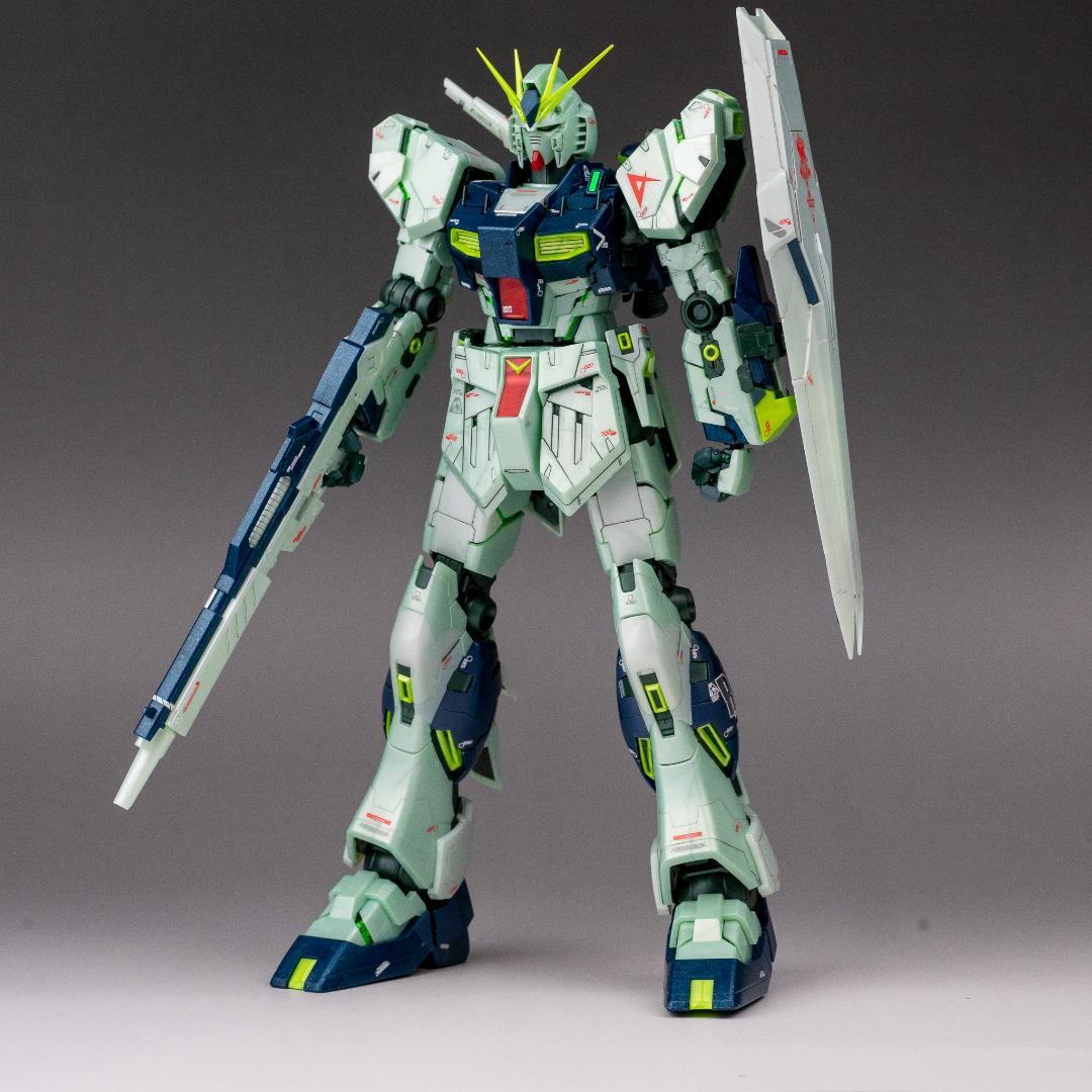 MG 1/100 νガンダム Ver.Ka サイコフレーム発動イメージカラー - メルカリ