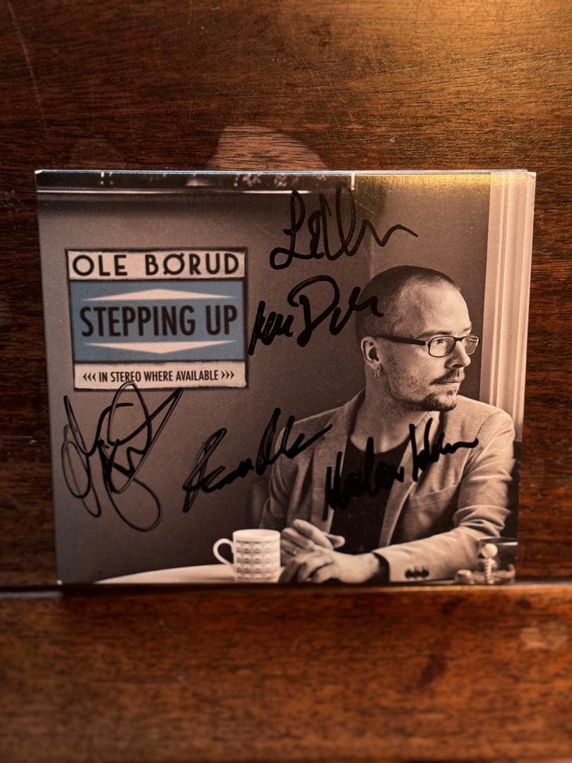OLE BØRUD STEPPING UP直筆サイン入りCD Ole Borud Ole Børud - Stepping Up - YouTube