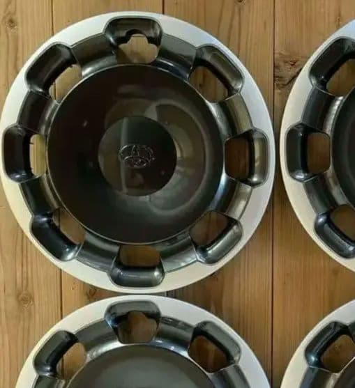 送料無料 未開封 シエンタ Z 新型 純正 ホイールキャップ - メルカリ