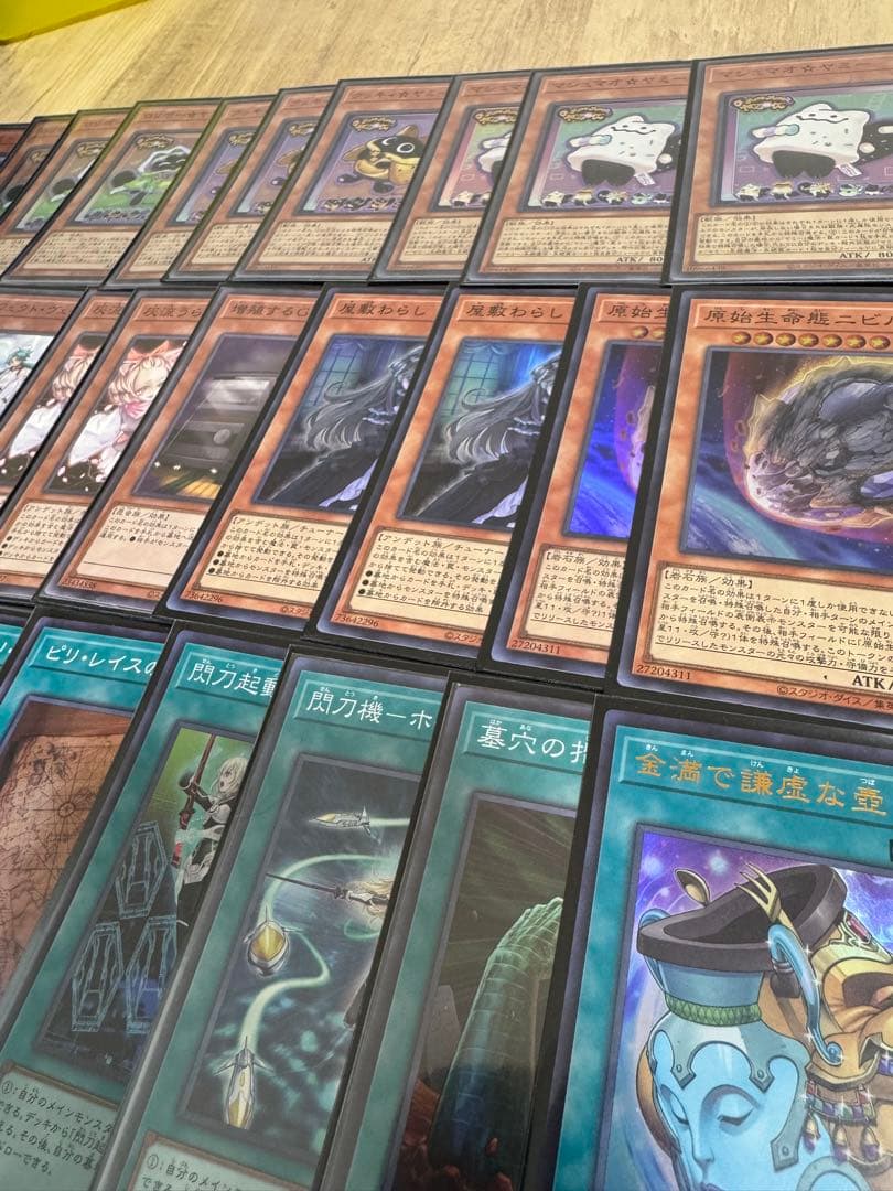 閃刀姫ヤミー デッキ メイン40＋エクストラ スリーブ付き - メルカリ