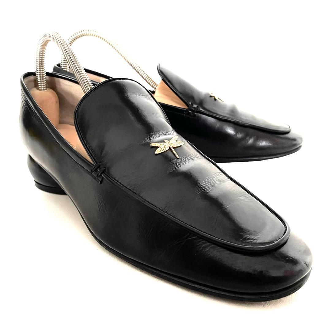 AKIRANAKA アキラナカ ローファー パンプス トンボ ゴールド金具 黒