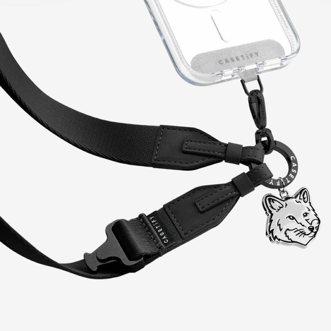 新品公式 完売品 メゾンキツネ CASETiFYスマホストラップ　ブラック ☆国内発送☆ メゾンキツネ スマホショルダー スマホストラップ
