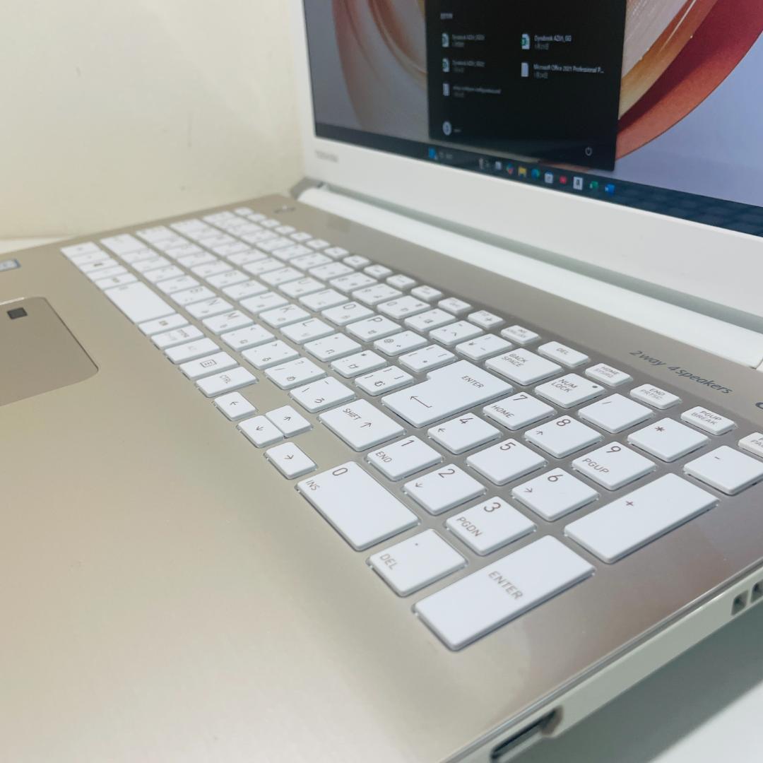 第8世代DynabookAZ65/GG i7-8550U SSD480GM16G - メルカリ