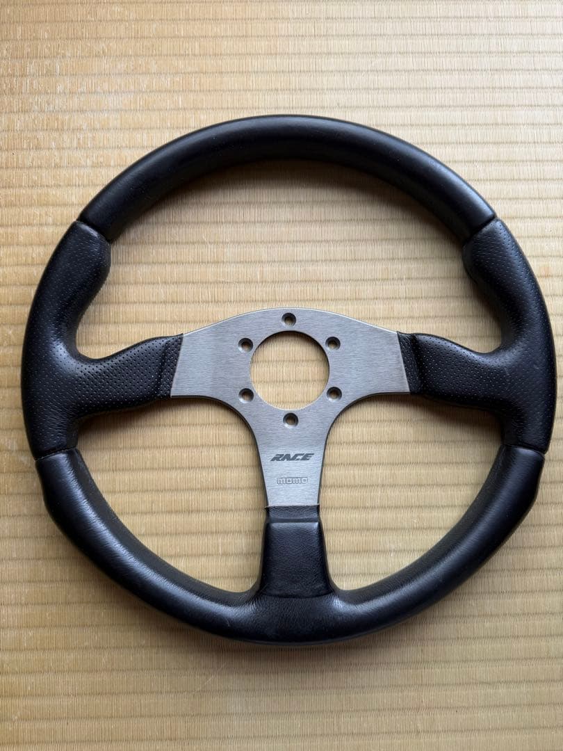 momo race ステアリング - メルカリ