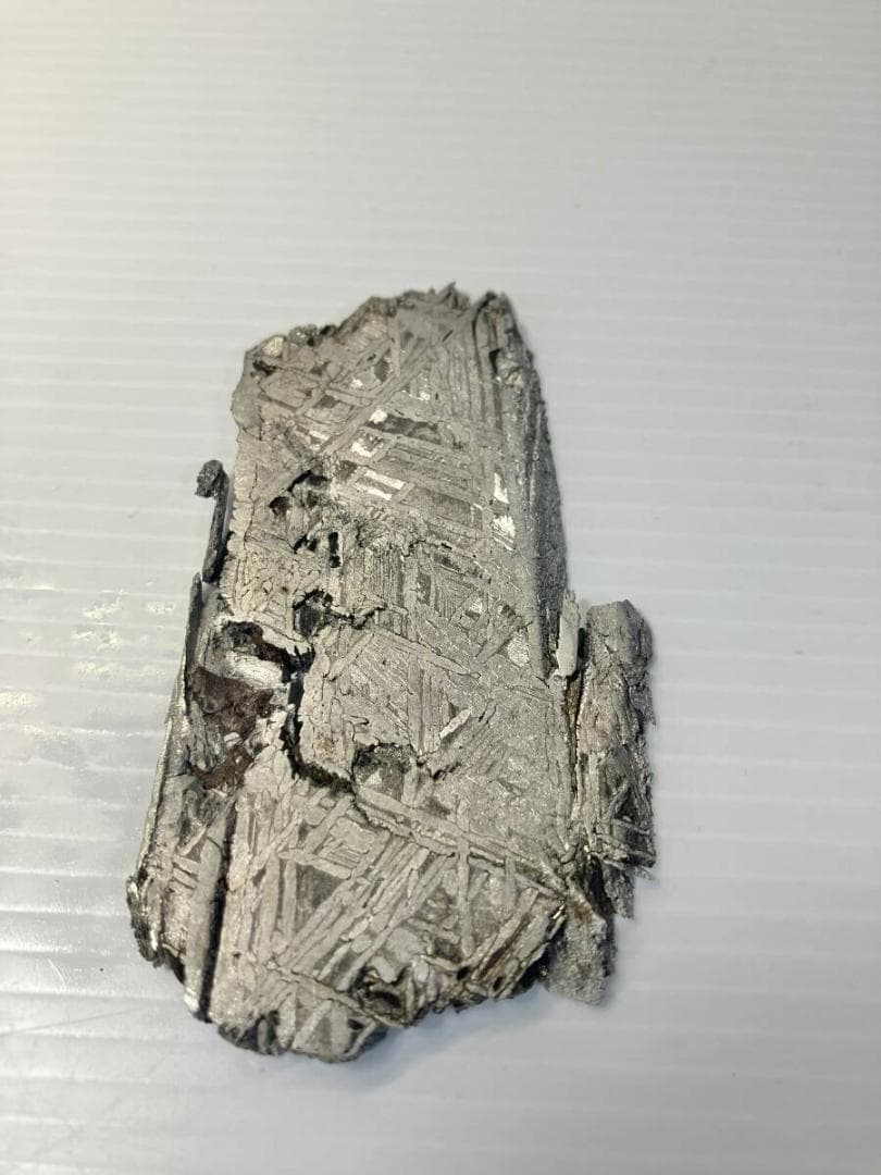 ※超レア アルタイ隕石 本物 90.0g 鉄隕石 原石 断片 破片 宇宙パワー