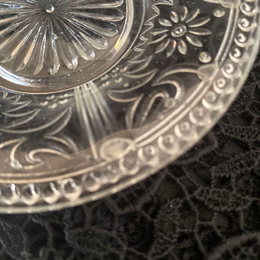 大正戦前 プレスガラス 皿 豆皿 プレート 菓子皿 骨董和ガラス古ガラス