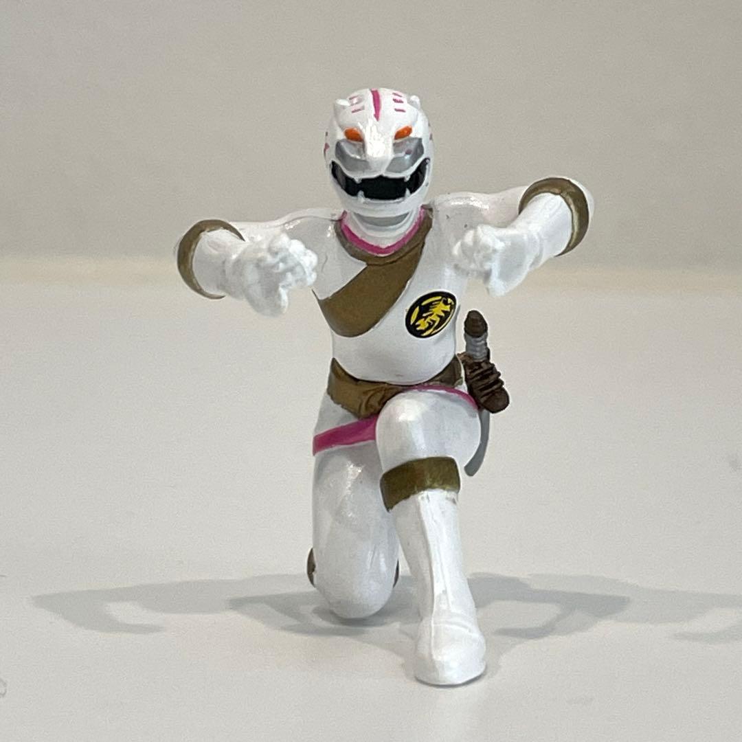 美品】☆キャラエッグ☆百獣戦隊ガオレンジャー ガオホワイト スーパー