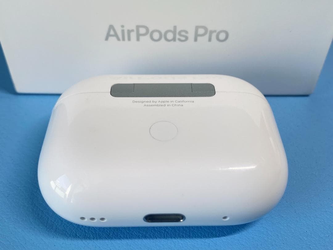 AirPods Pro 第2世代 充電ケースのみ A2968 JZQE - メルカリ
