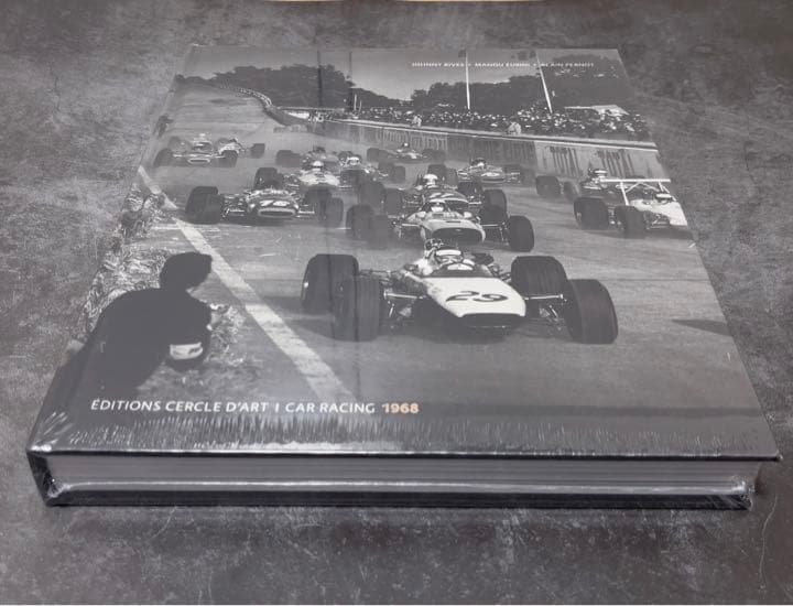 CAR RACING 1968 未開封　洋書　フランス書　カーコレクション　レア スパーク 1/43 ホンダ RA302 1968 F1 イタリアGP プラクティス #14 J